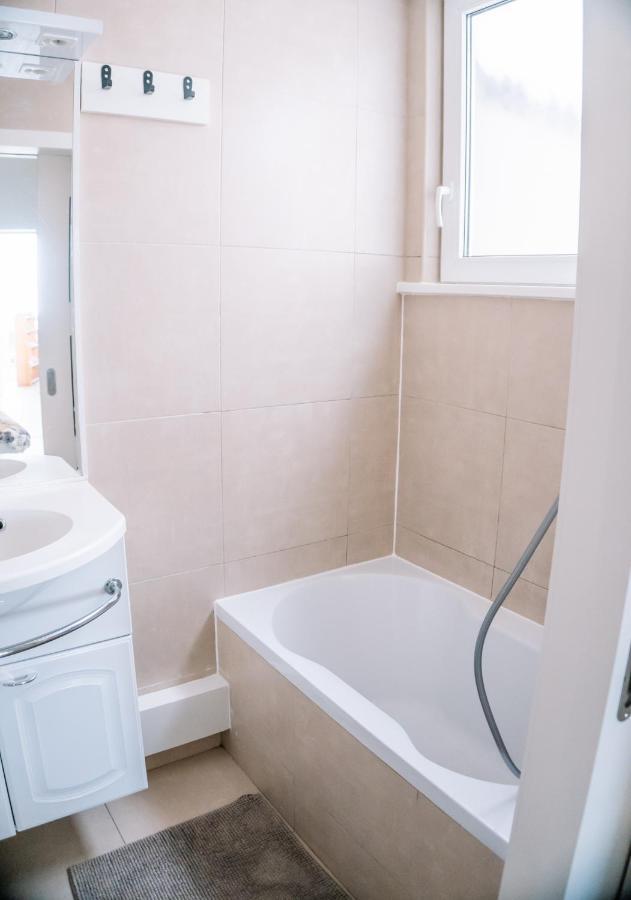 Appartement Vlakbij Centrum! *